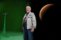 Buzz Aldrin: Cycling Pathways to Mars trailer thumbnail