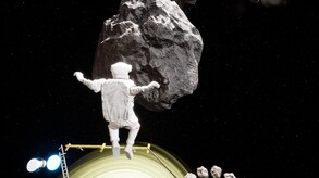 Spaceman Trailer trailer thumbnail