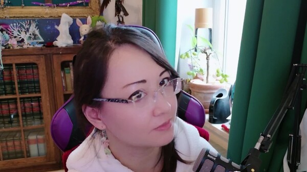 Streamer Flowers Dev Commentary EN caption trailer thumbnail