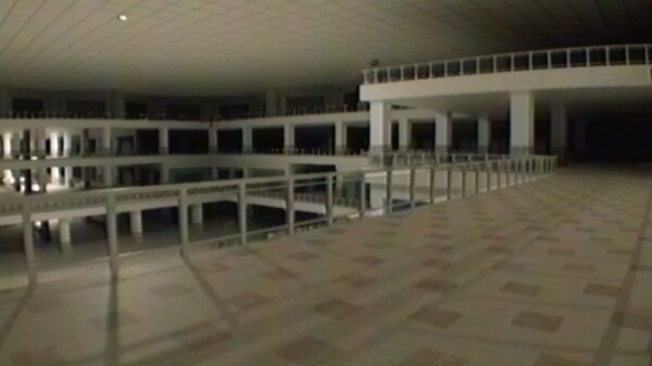 Dead Mall Out now trailer thumbnail