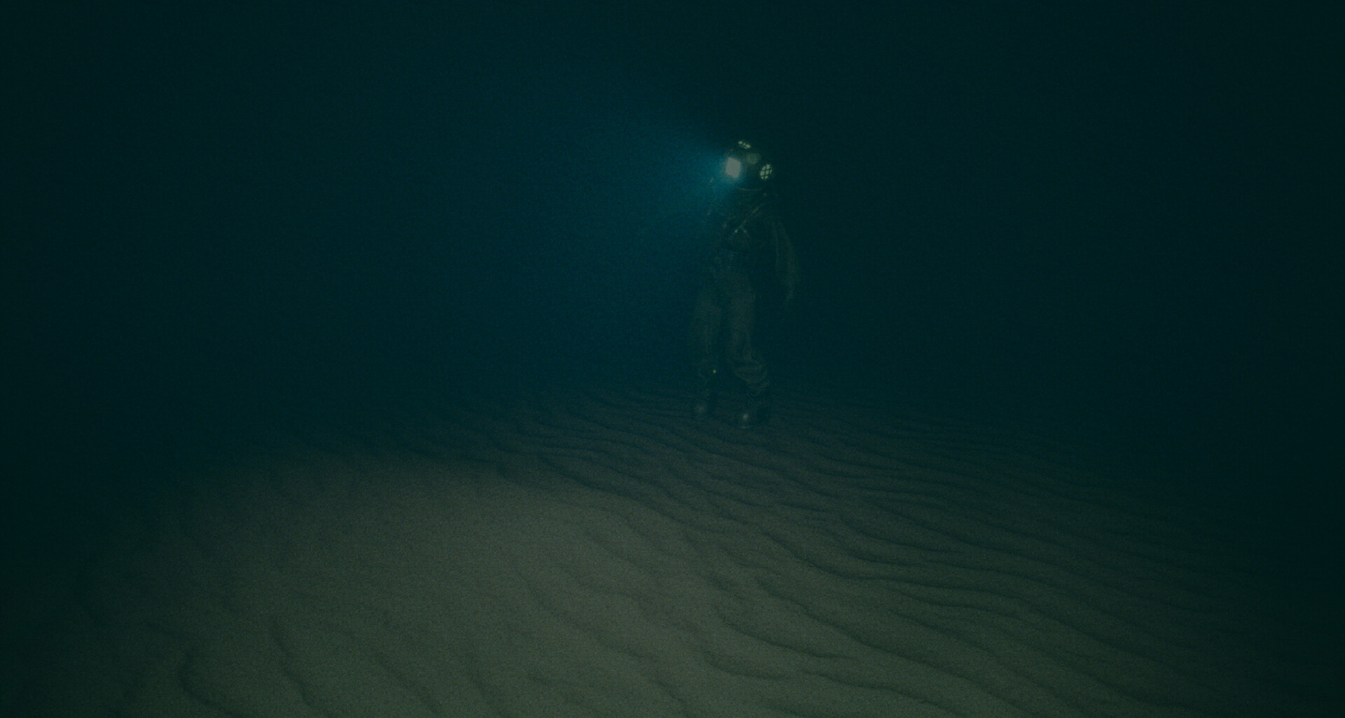 Dark of the Depths screenshot 4