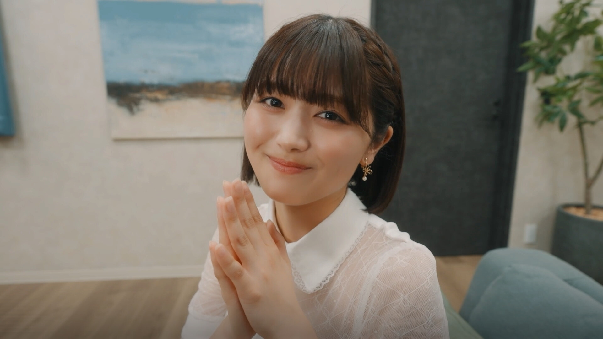 Roommates, Romance, and Ringing Hearts screenshot 5