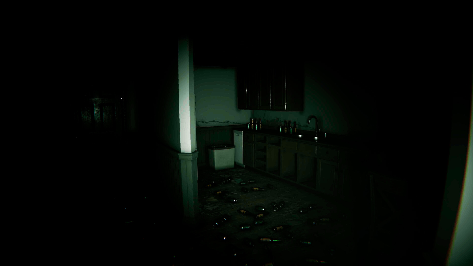 I woke up in the house of a fat man: he's over 30 years old and loves beer and games screenshot 8