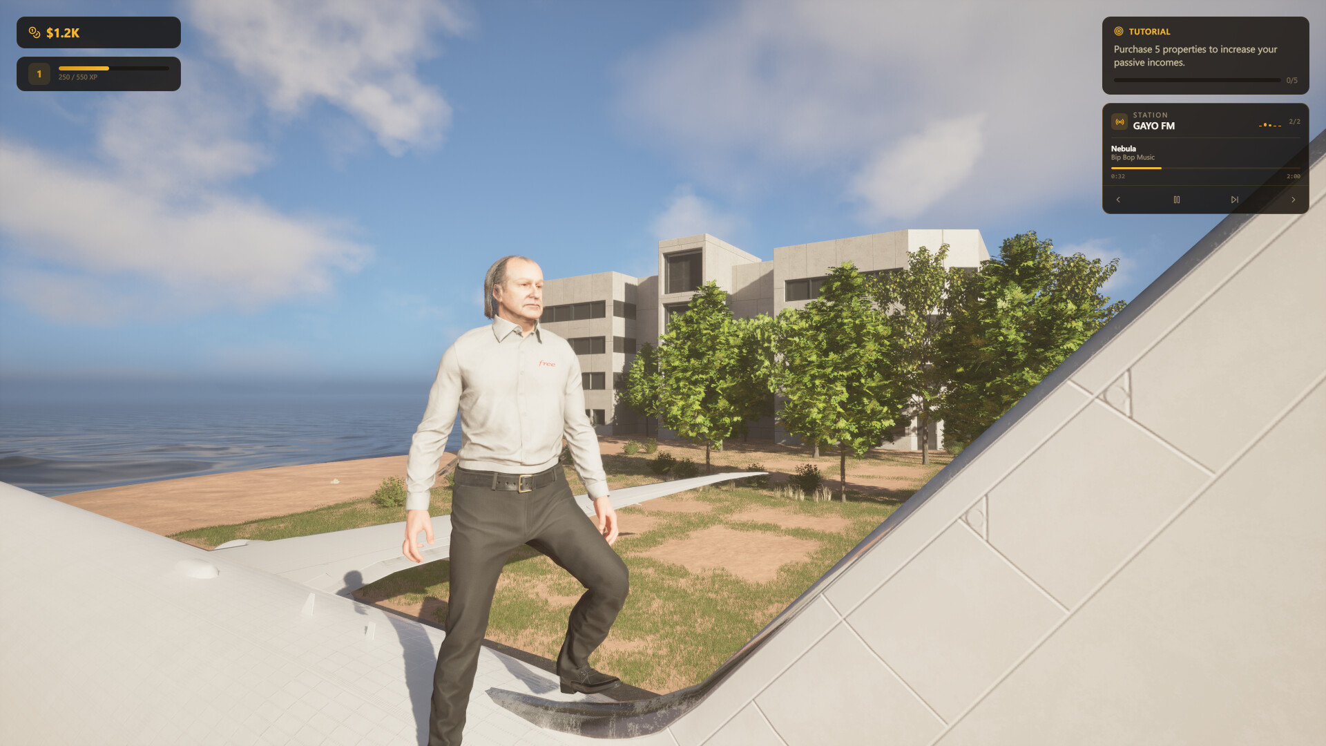 Poly Plaza 2 screenshot 2