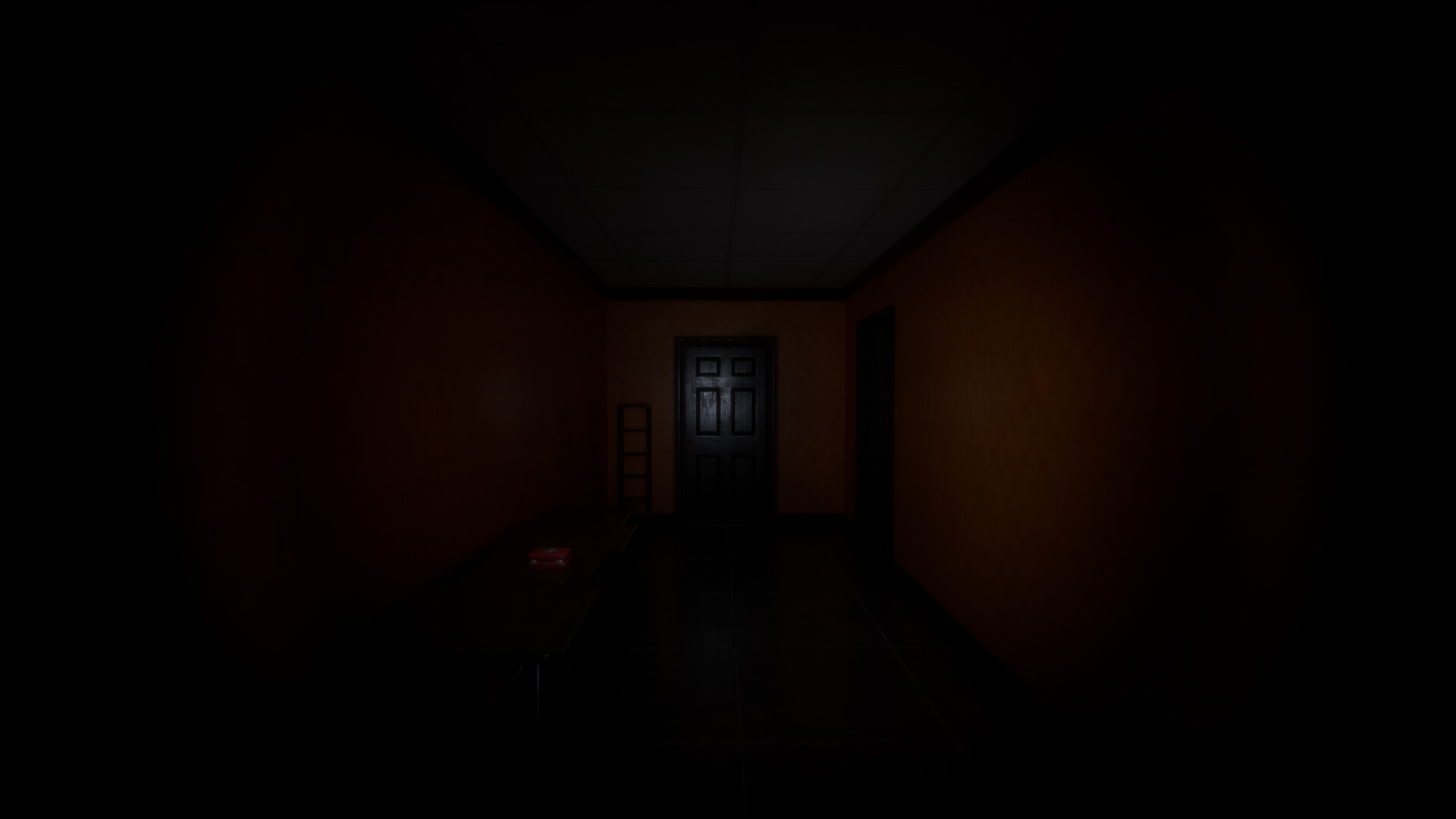Backrooms: The Wrong Door screenshot 4
