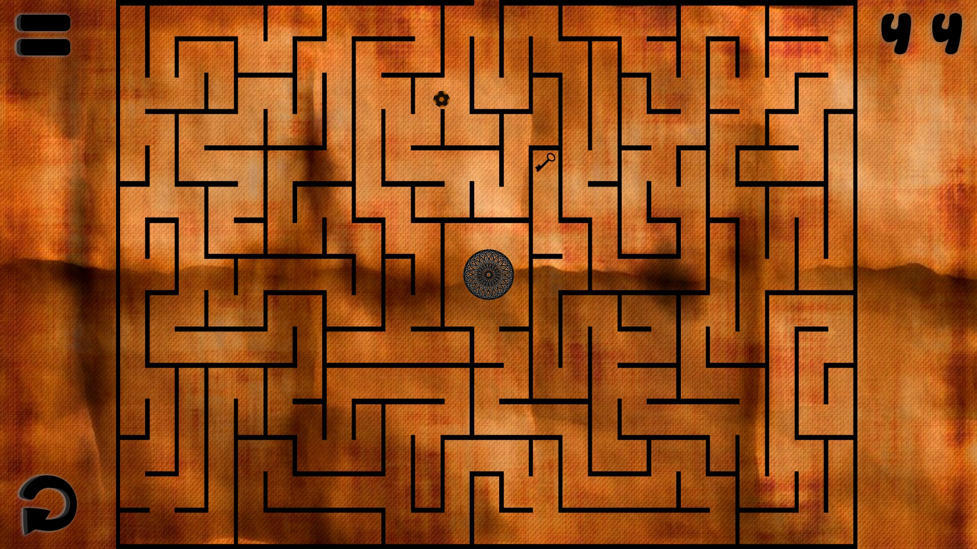aMAZE Dark Times screenshot 1